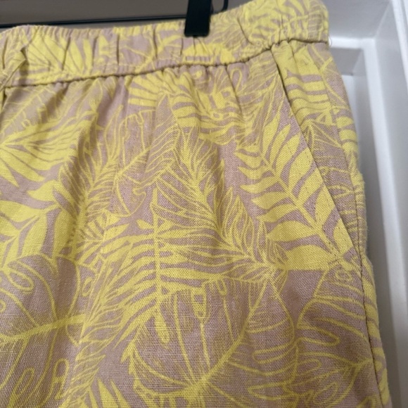 Calvin Klein Straight Leg Tropical Leaves Yellow Tan Pull-On Pants Elastic Tie - Picture 3 of 7